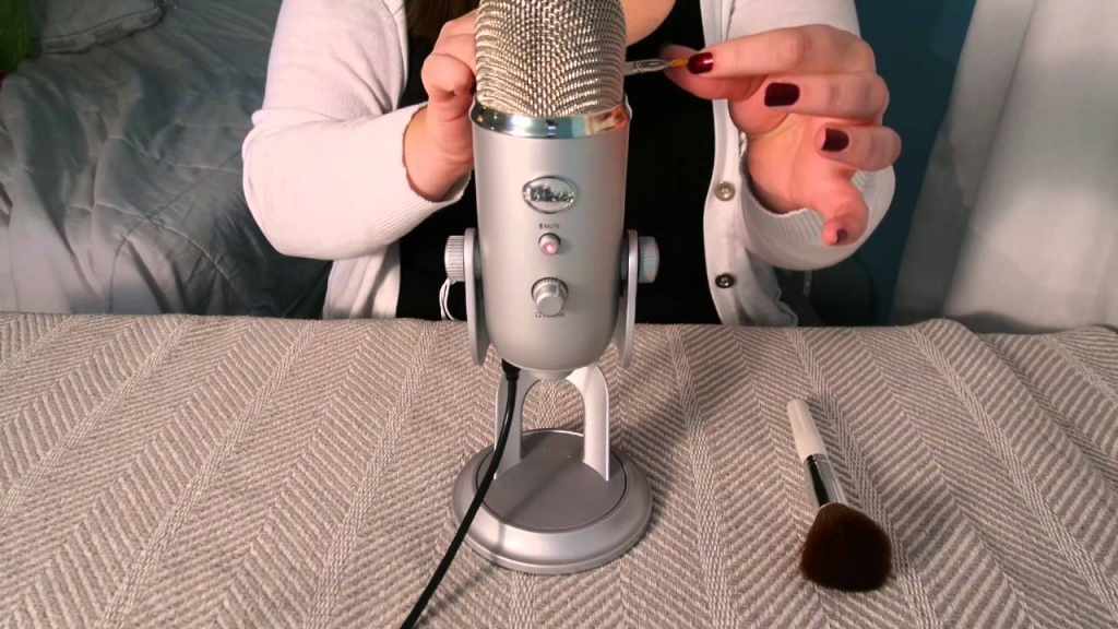 Looking Perfect Microphone ASMR