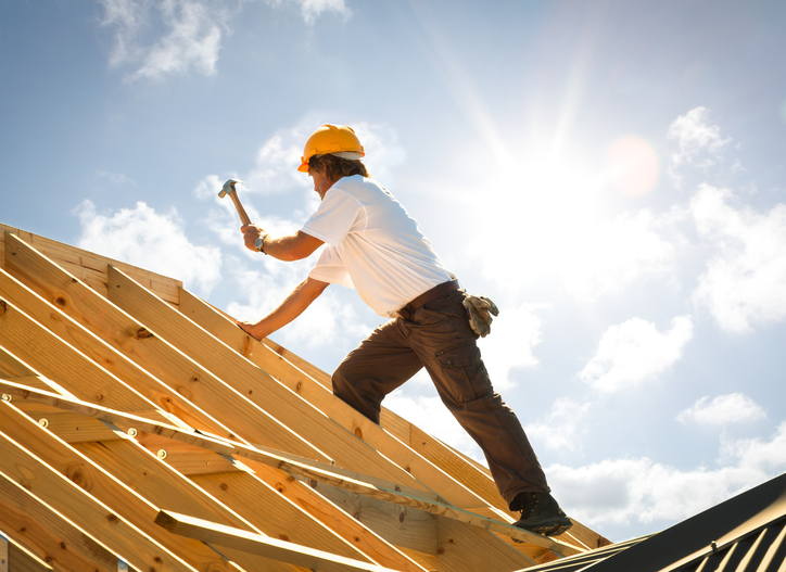 5 Common Mistakes People Make When Hiring a Roofing Company
